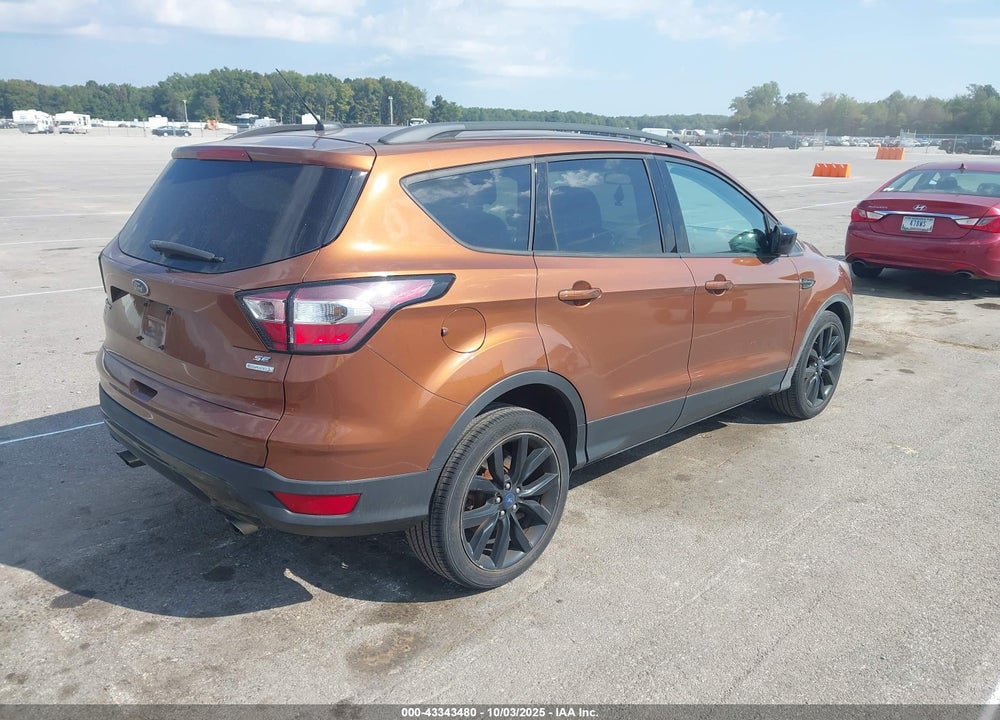 2017 FORD ESCAPE VIN: 1FMCU0GD5HUC84445