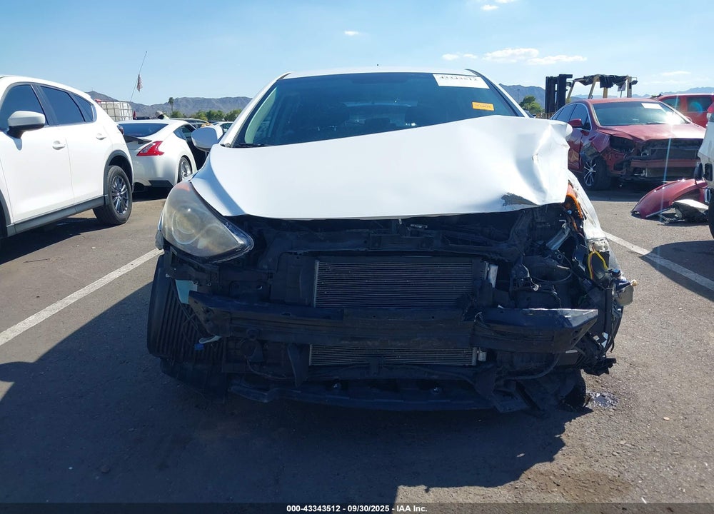 2016 HYUNDAI ELANTRA GT VIN: KMHD35LH3GU303747