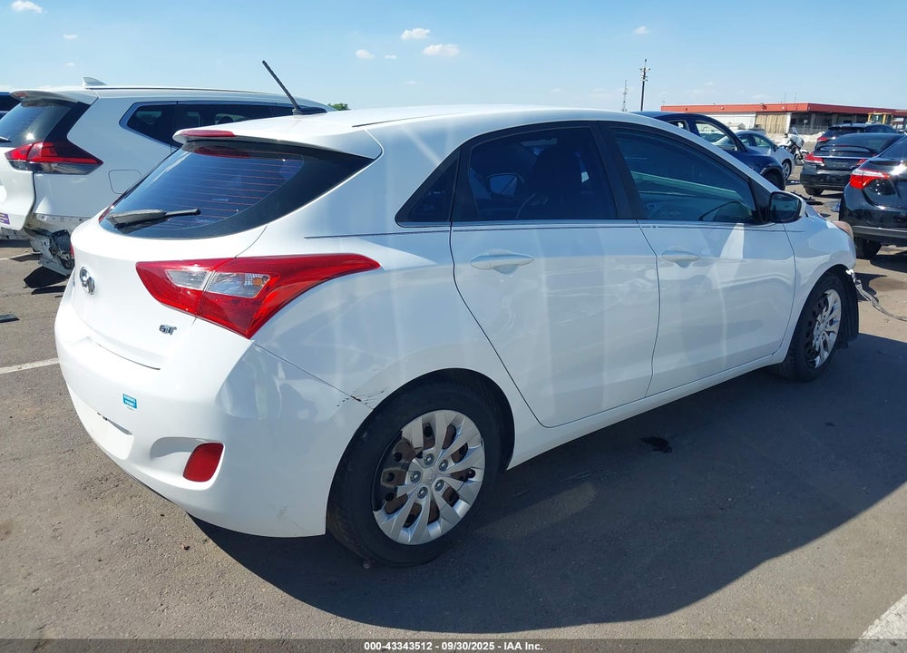 2016 HYUNDAI ELANTRA GT VIN: KMHD35LH3GU303747