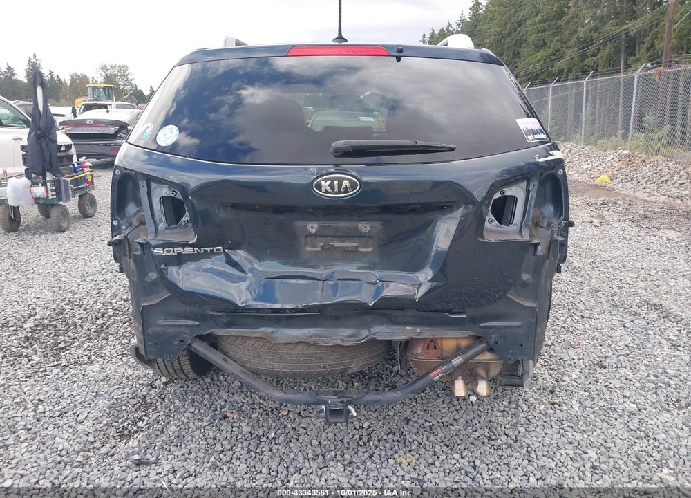 2013 KIA SORENTO VIN: 5XYKT3A60DG382549