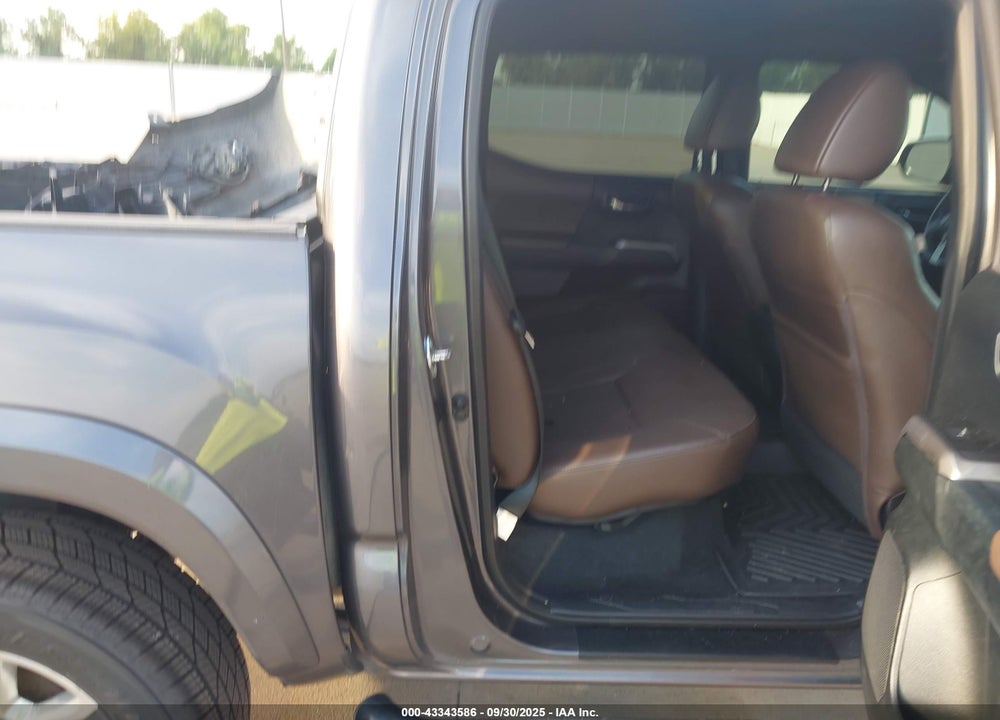 2017 TOYOTA TACOMA LIMITED VIN: 5TFGZ5AN2HX076690