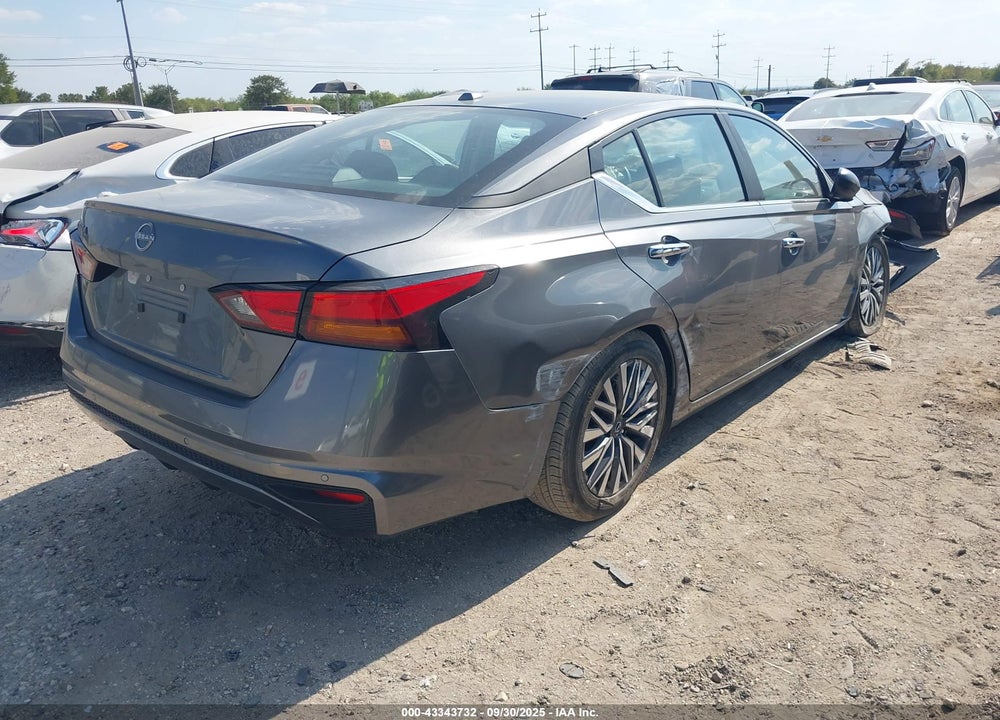 2025 NISSAN ALTIMA SV FWD VIN: 1N4BL4DV1SN389238