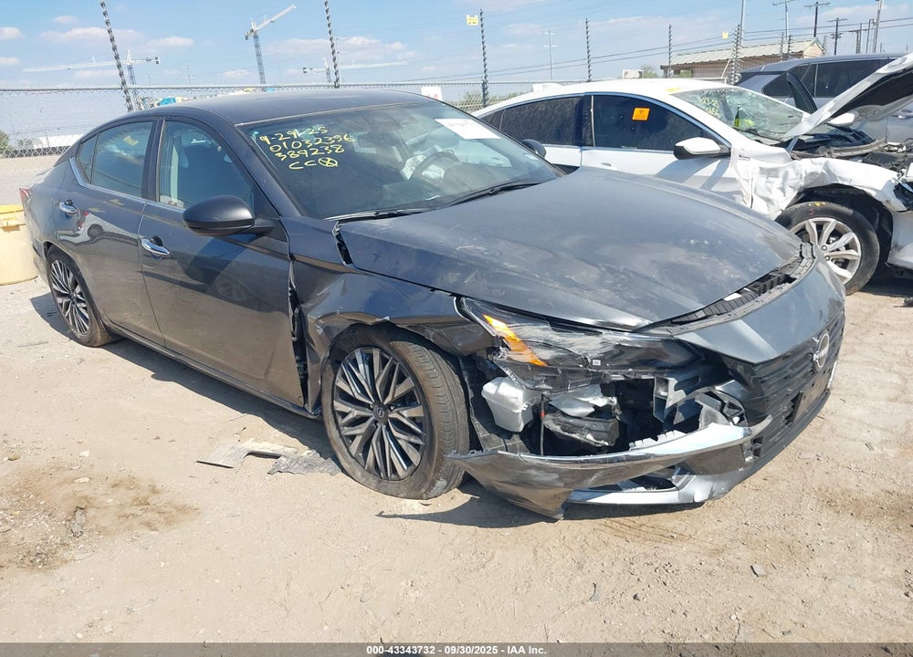 2025 NISSAN ALTIMA SV FWD VIN: 1N4BL4DV1SN389238