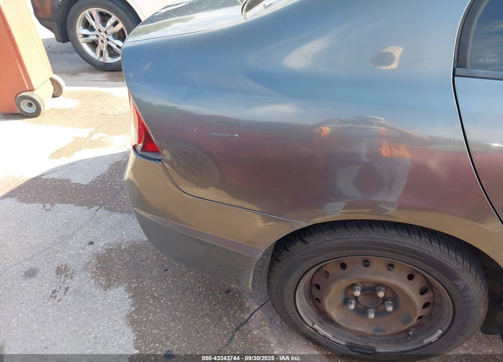 2010 HONDA CIVIC VIN: 19XFA1F58AE080804