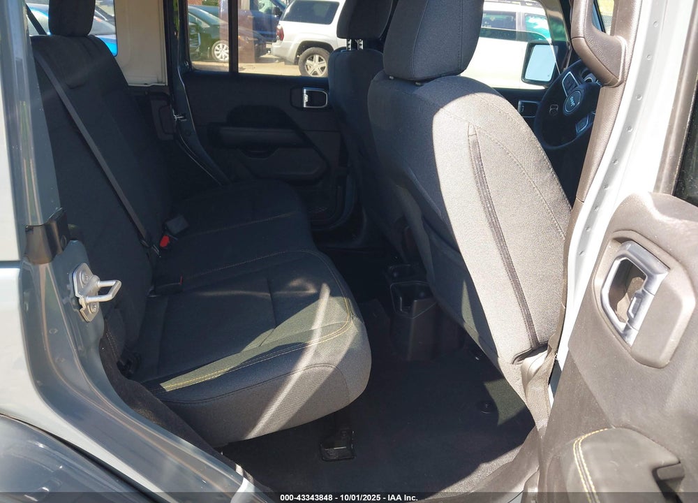 2024 JEEP WRANGLER 4-DOOR SAHARA 4X4 VIN: 1C4PJXEN4RW306444