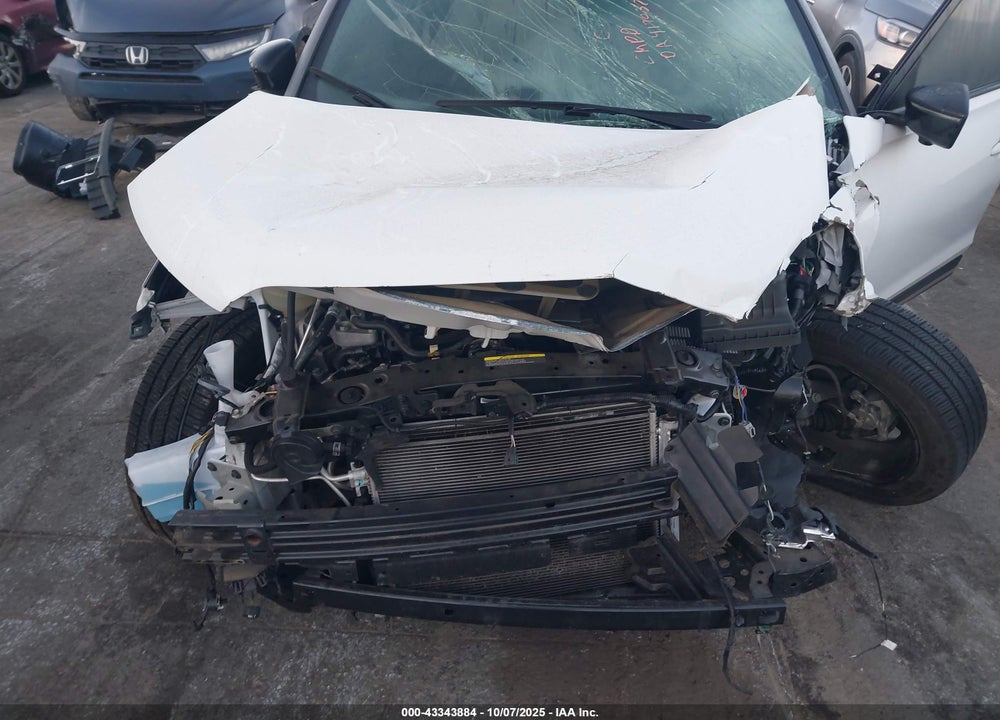 2018 NISSAN KICKS VIN: 3N1CP5CU1JL529551