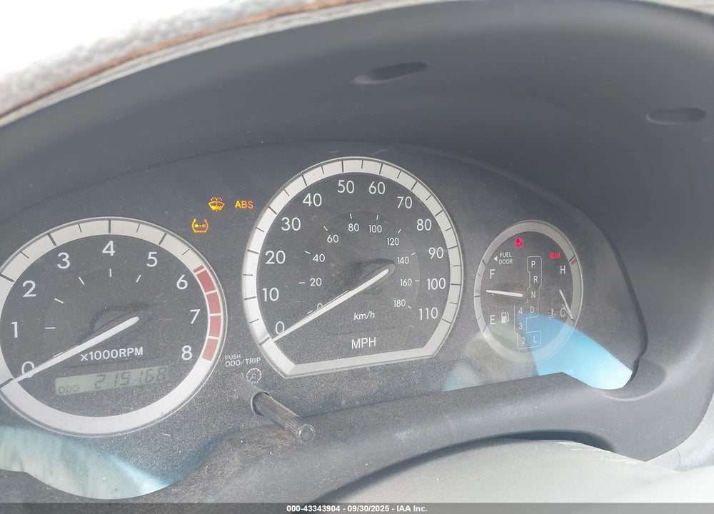 2005 TOYOTA SIENNA LE VIN: 5TDZA23C15S236649