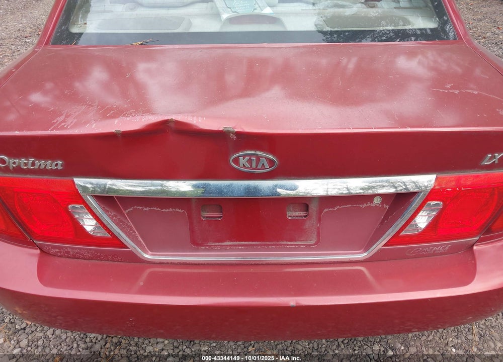 2004 KIA OPTIMA EX/LX VIN: KNAGD126045310472