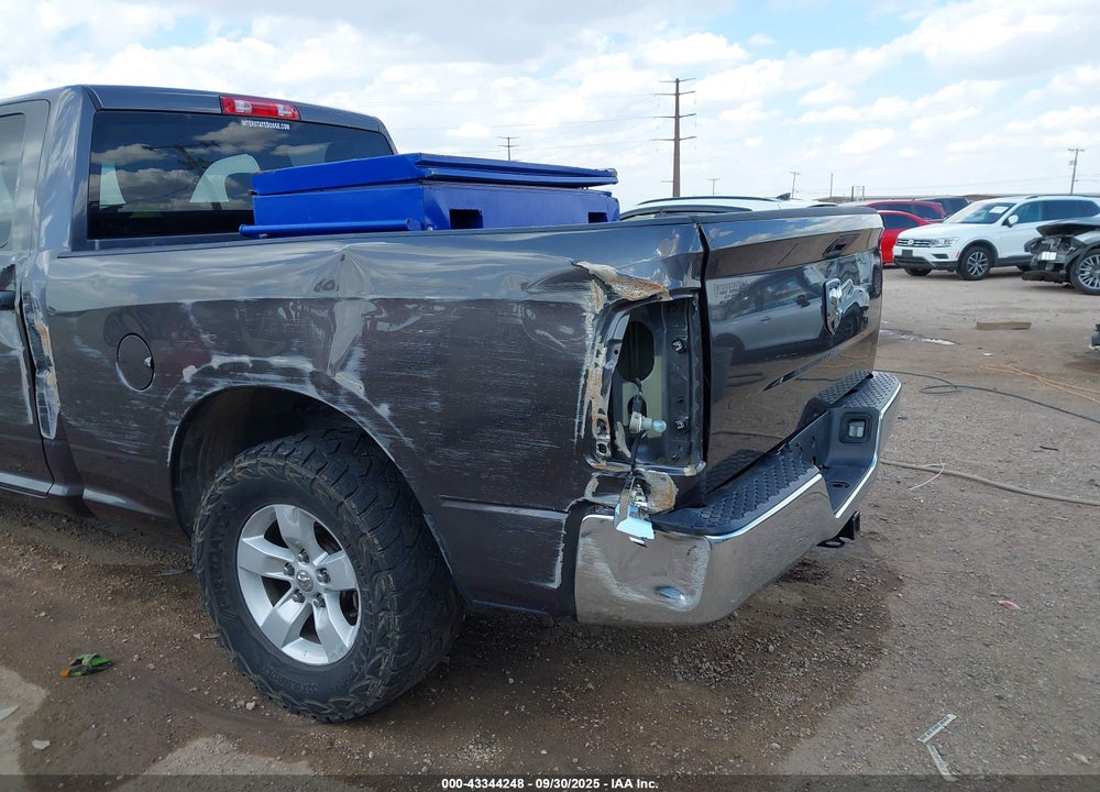 2019 RAM 1500 CLASSIC TRADESMAN 4X2 6'4 BOX VIN: 1C6RR6FT5KS741972