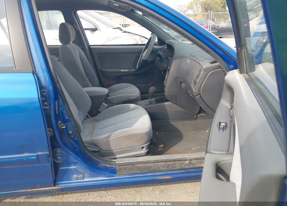 2005 HYUNDAI ELANTRA GLS/GT VIN: KMHDN46DX5U030929