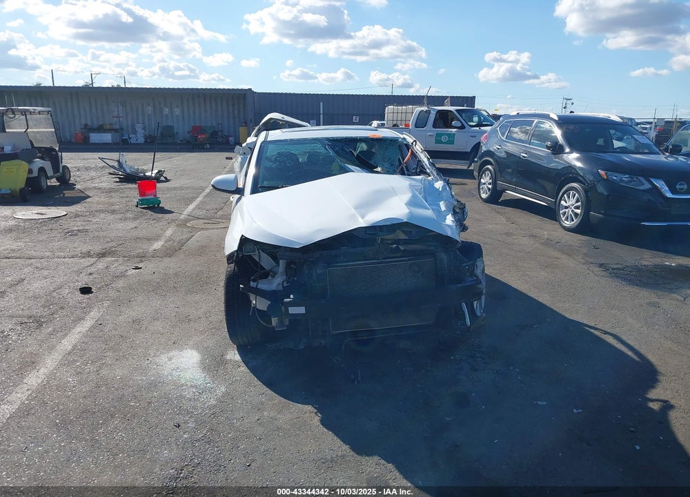 2020 HYUNDAI ELANTRA VALUE EDITION VIN: 5NPD84LF3LH564623