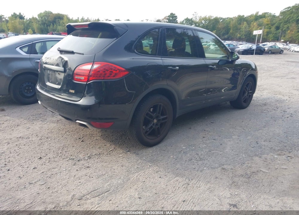 2011 PORSCHE CAYENNE VIN: WP1AB2A2XBLA45750
