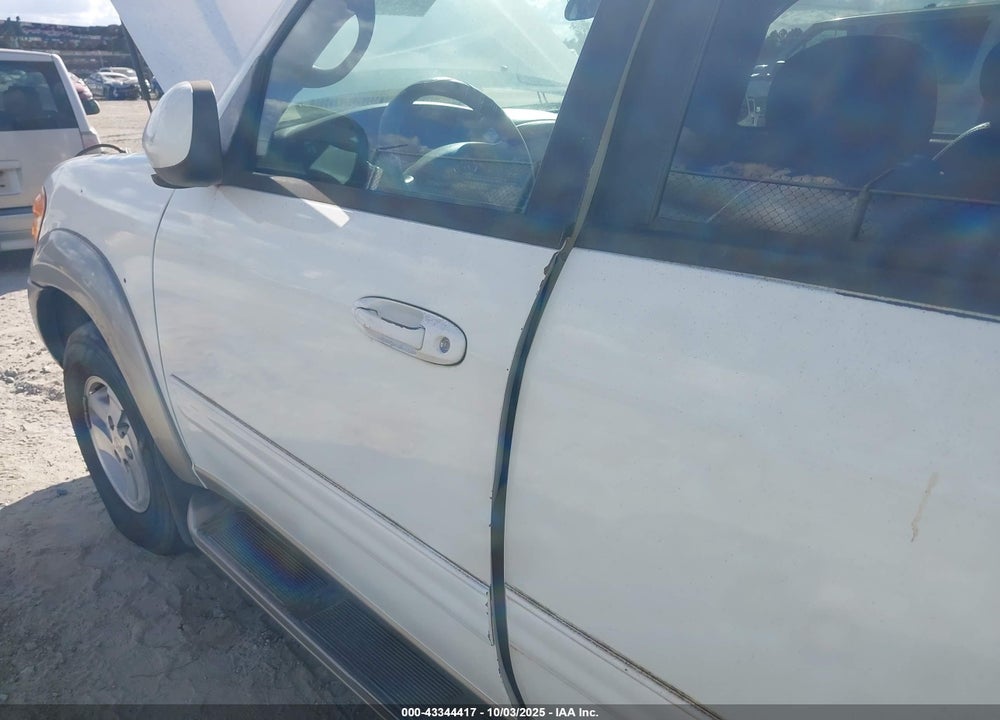 2003 TOYOTA SEQUOIA SR5 V8 VIN: 5TDZT34A23S169103
