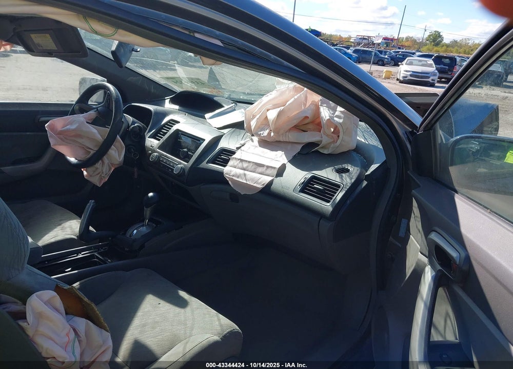2008 HONDA CIVIC VIN: 2HGFG12808H515250