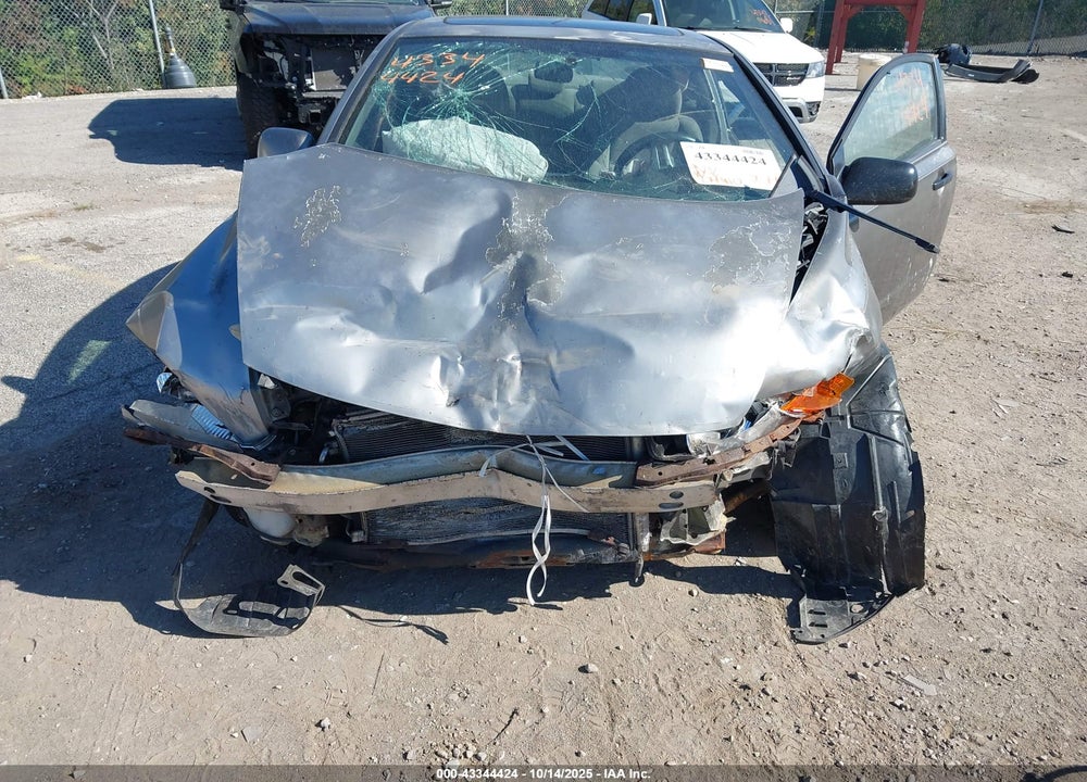 2008 HONDA CIVIC VIN: 2HGFG12808H515250
