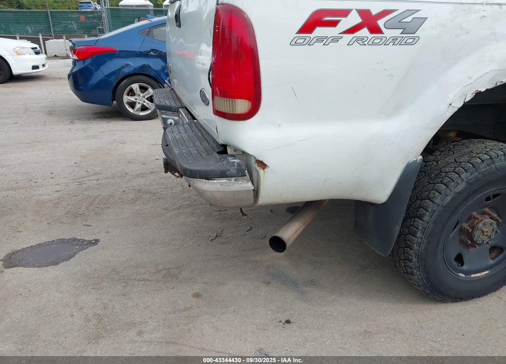 2006 FORD F-350 LARIAT/XL/XLT VIN: 1FTWX31516EC40784