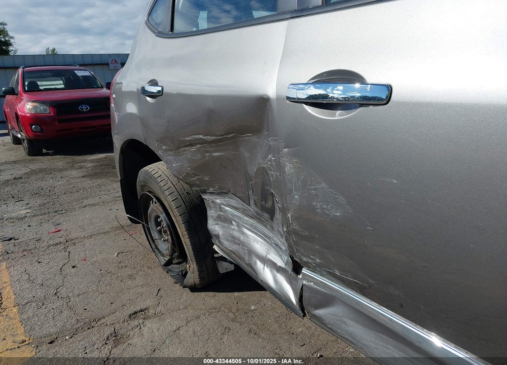 2013 NISSAN ROGUE VIN: JN8AS5MV2DW142939