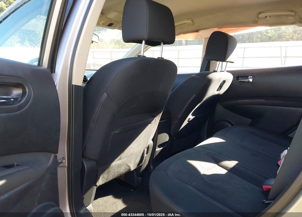2013 NISSAN ROGUE VIN: JN8AS5MV2DW142939