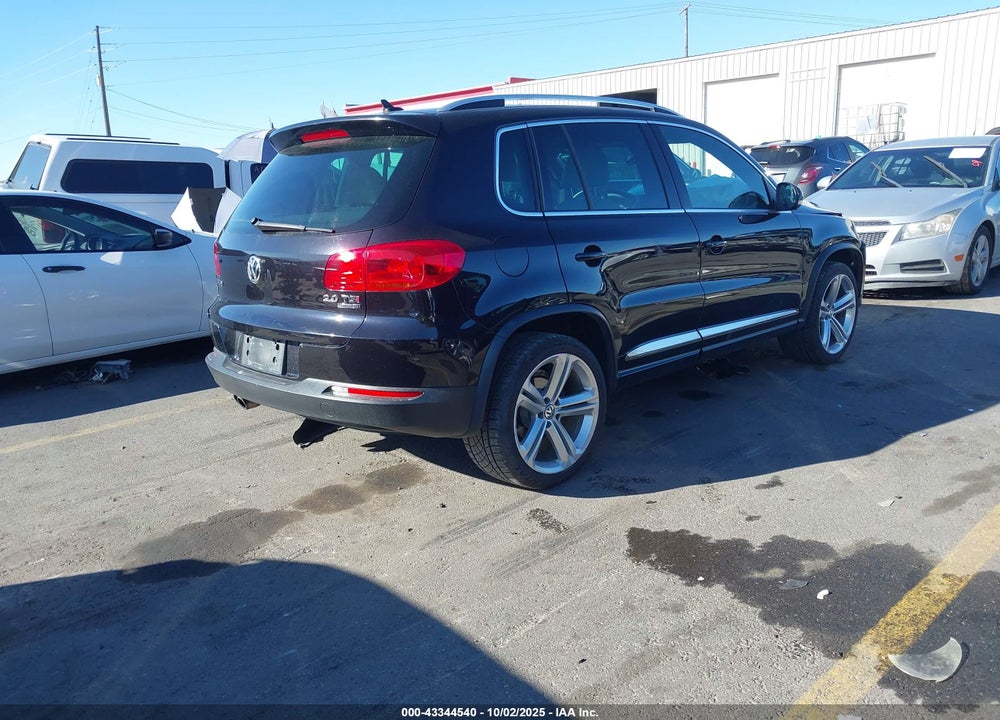 2014 VOLKSWAGEN TIGUAN R-LINE VIN: WVGBV3AX1EW099371