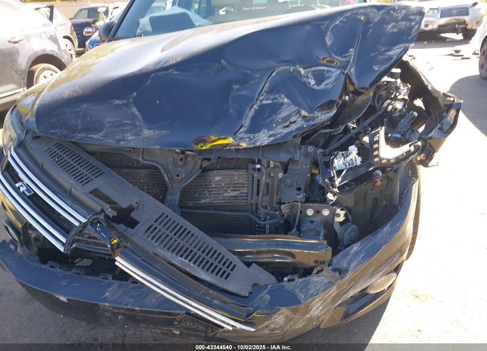 2014 VOLKSWAGEN TIGUAN R-LINE VIN: WVGBV3AX1EW099371