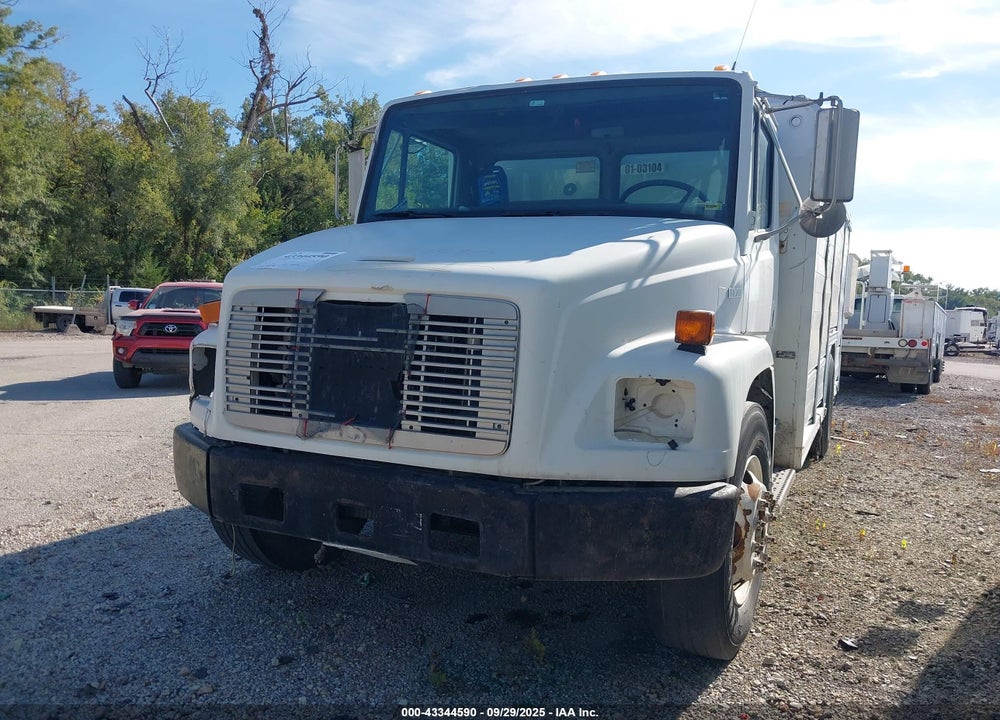 2003 FREIGHTLINER MEDIUM CONVENTIONAL FL70 VIN: 1FVABSAK83HK81744
