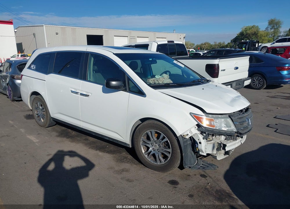2011 HONDA ODYSSEY EX-L VIN: 5FNRL5H66BB088190