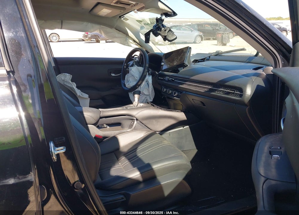 2025 HONDA HR-V AWD EX-L VIN: 3CZRZ2H70SM735243