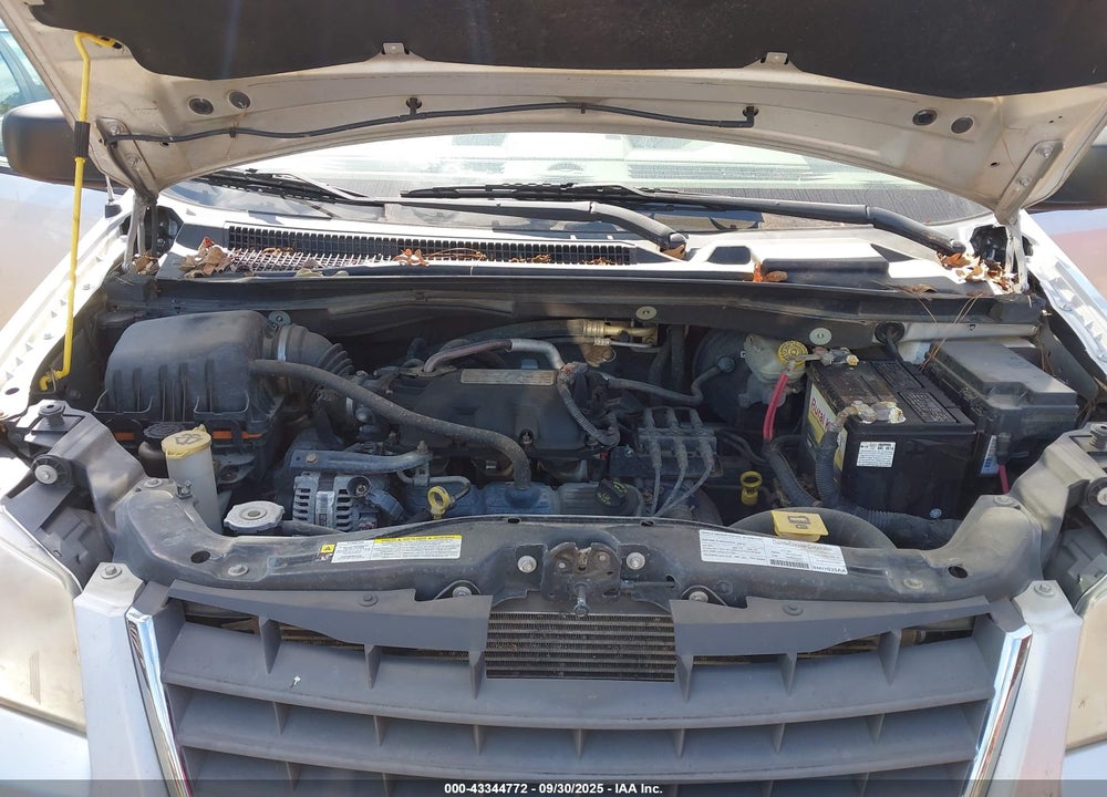 2008 CHRYSLER TOWN & COUNTRY LX VIN: 2A8HR44HX8R118938