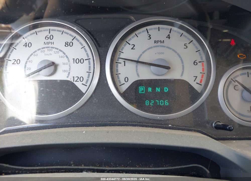 2008 CHRYSLER TOWN & COUNTRY LX VIN: 2A8HR44HX8R118938