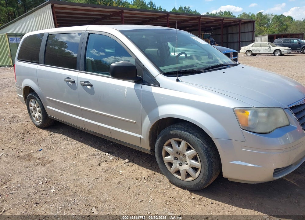 2008 CHRYSLER TOWN & COUNTRY LX VIN: 2A8HR44HX8R118938