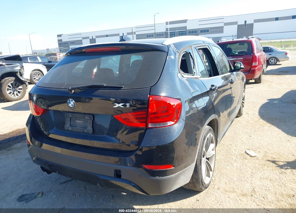 2013 BMW X1 XDRIVE28I VIN: WBAVL1C51DVR88728