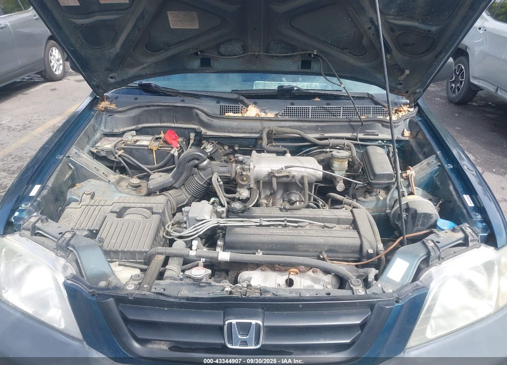 1997 HONDA CR-V VIN: JHLRD1857VC062635
