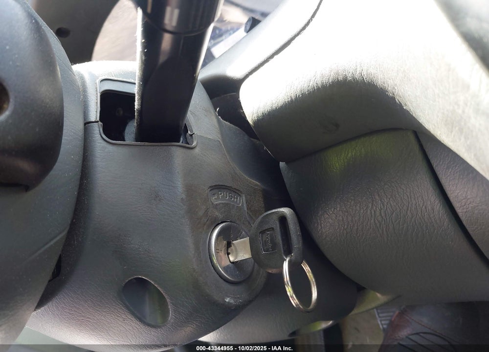 1999 HONDA CIVIC LX VIN: 1HGEJ6671XL021329