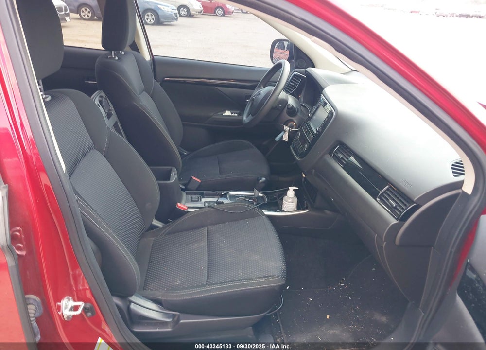 2019 MITSUBISHI OUTLANDER ES VIN: JA4AD2A35KZ018418