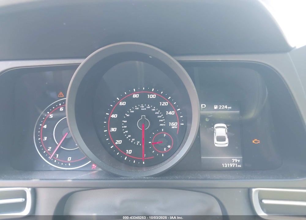 2021 HYUNDAI ELANTRA VIN: 5NPLM4AG7MH045014