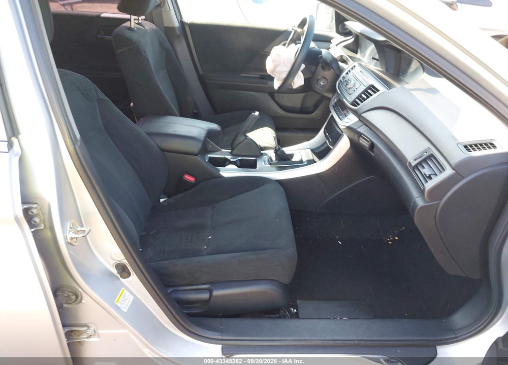 2013 HONDA ACCORD VIN: 1HGCR2E38DA216794