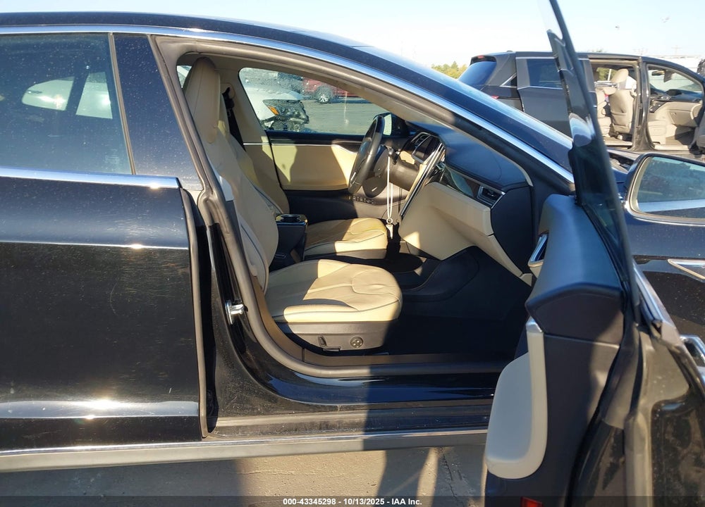 2013 TESLA MODEL S PERFORMANCE VIN: 5YJSA1DP1DFP14021