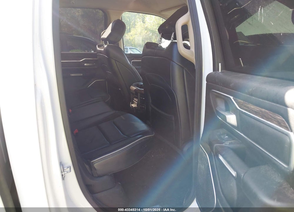 2020 RAM 1500 VIN: 1C6RREDT8LN262054