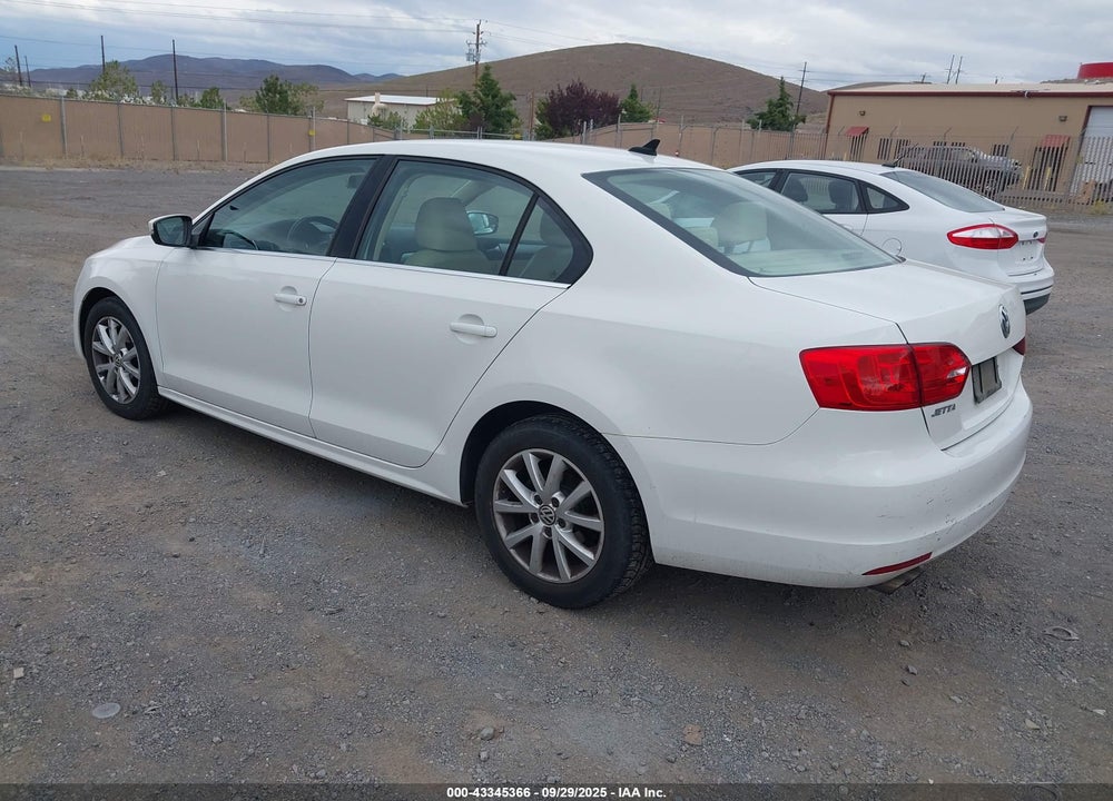 2013 VOLKSWAGEN JETTA VIN: 3VWDP7AJ8DM210343