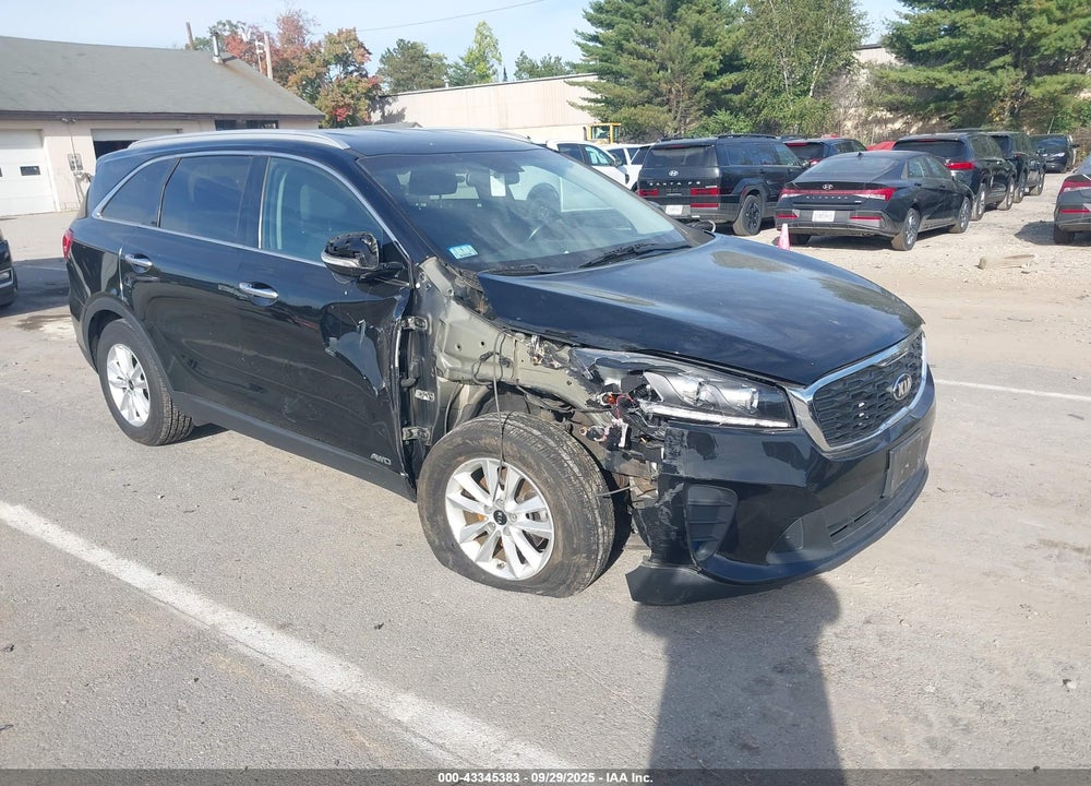 2019 KIA SORENTO 2.4L LX VIN: 5XYPGDA30KG447385