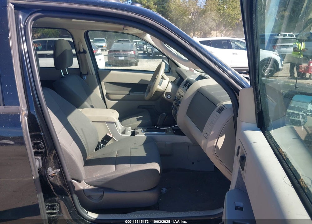 2010 FORD ESCAPE VIN: 1FMCU9DGXAKA41749