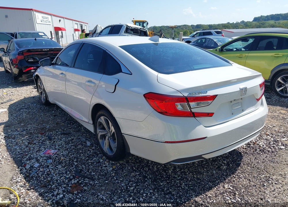 2018 HONDA ACCORD EX VIN: 1HGCV1F43JA126476