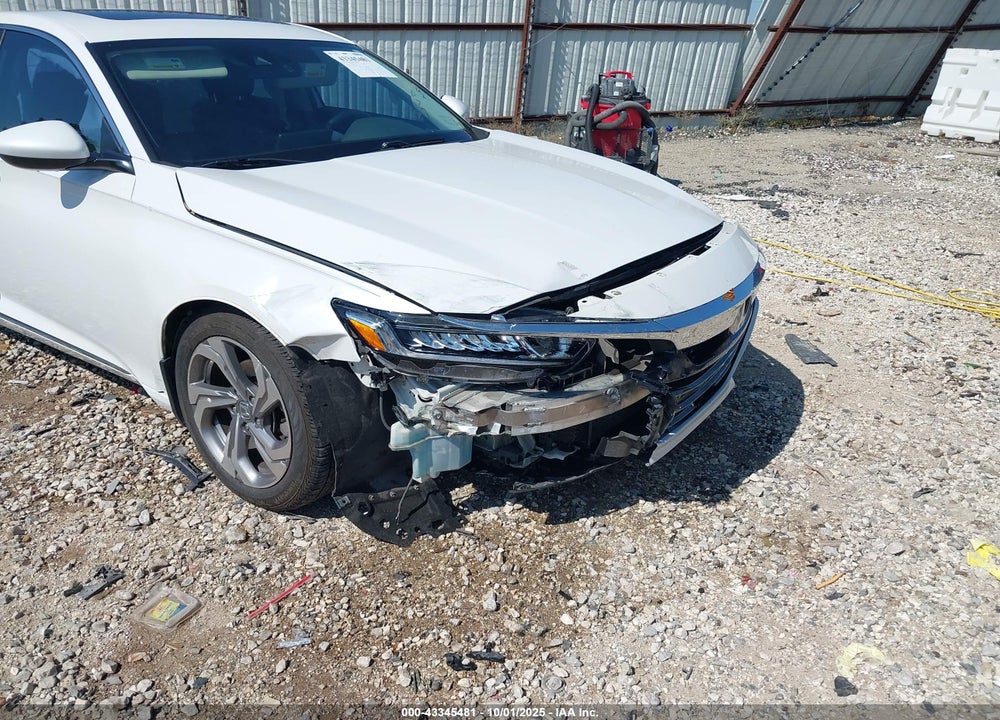 2018 HONDA ACCORD EX VIN: 1HGCV1F43JA126476