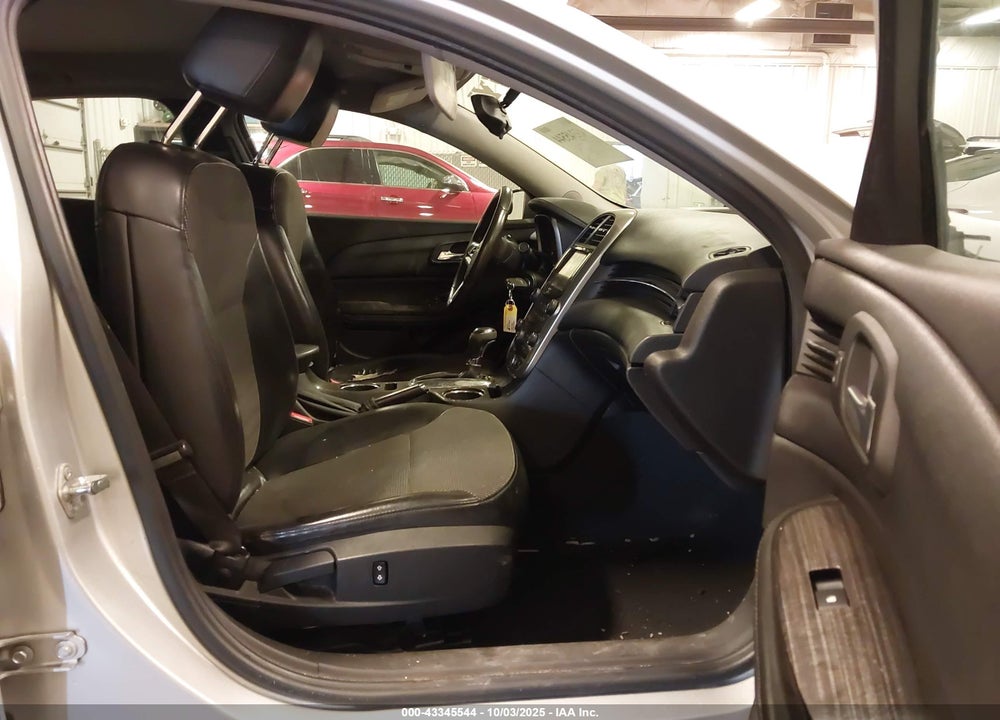 2014 CHEVROLET MALIBU VIN: 1G11E5SL8EU139621