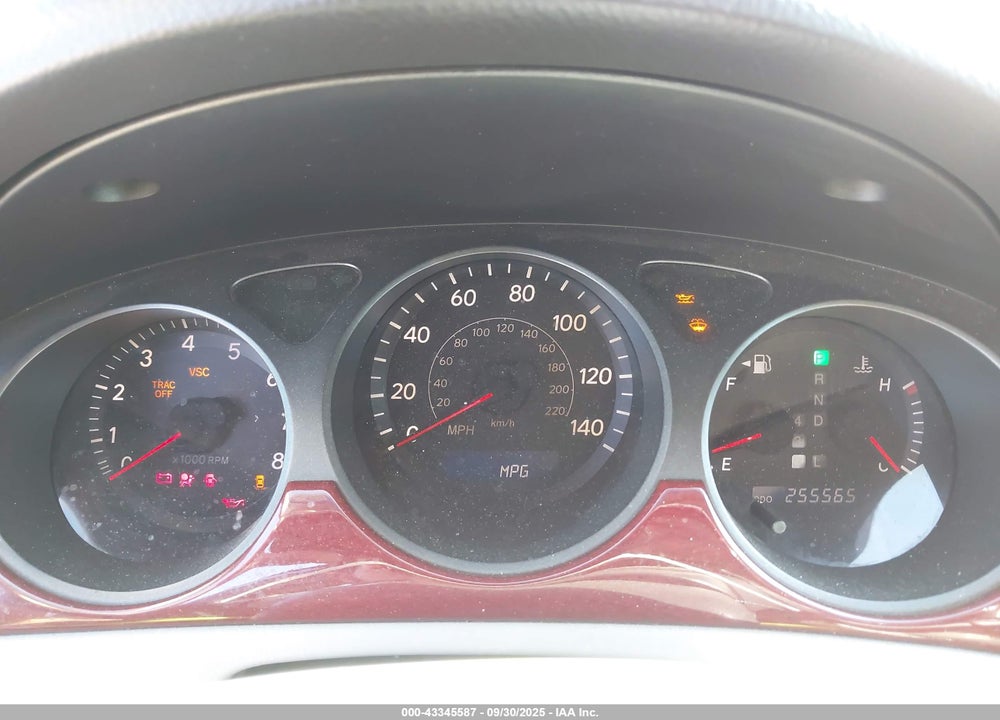 2004 LEXUS ES 330 VIN: JTHBA30G940018988