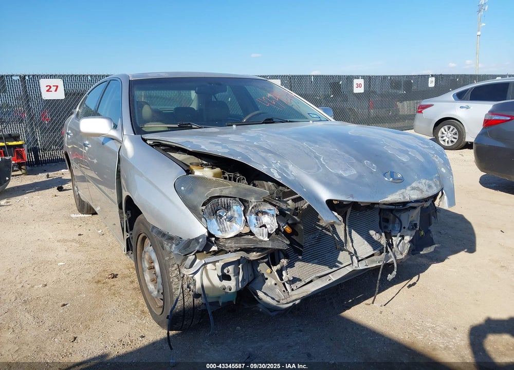 2004 LEXUS ES 330 VIN: JTHBA30G940018988