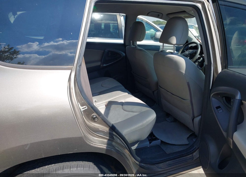 2010 TOYOTA RAV4 VIN: JTMZF4DV1A5026601