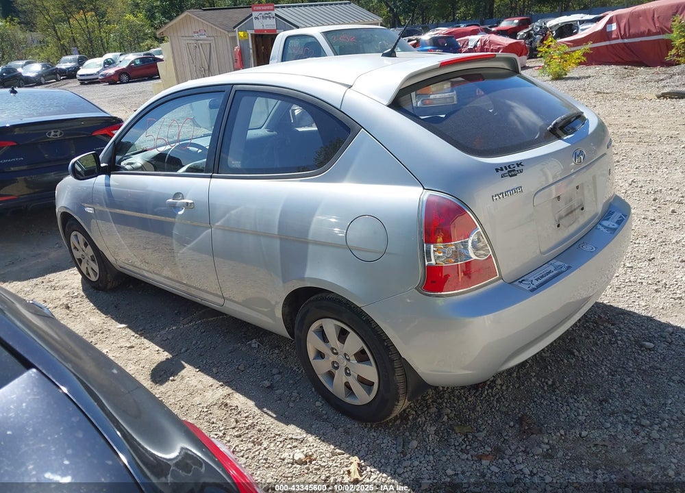 2010 HYUNDAI ACCENT VIN: KMHCM3AC4AU167429