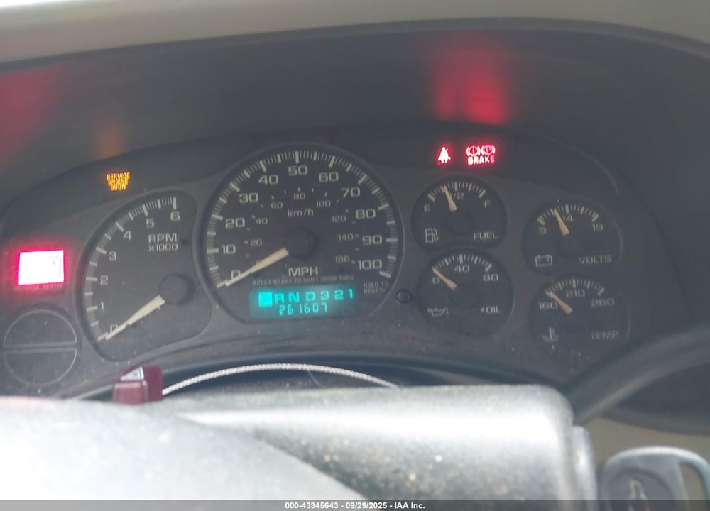 2002 CHEVROLET TAHOE LT VIN: 1GNEK13Z82J232558
