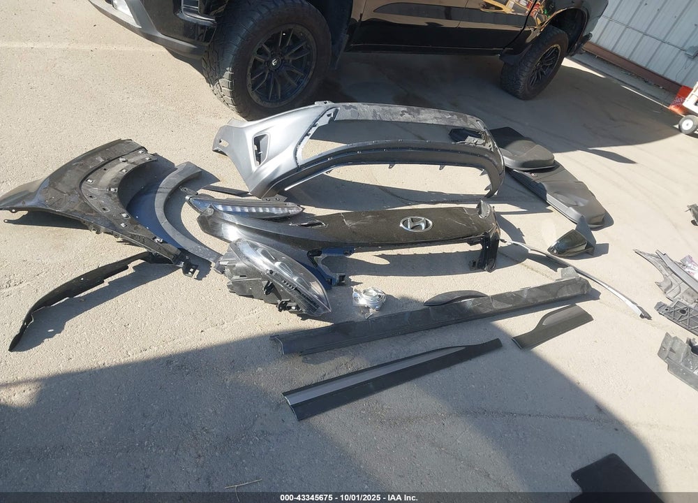 2023 HYUNDAI KONA LIMITED VIN: KM8K53A38PU977034